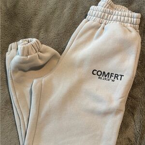 COMFRT Beige Fleece Sweatpants with Coordinates – Size Small